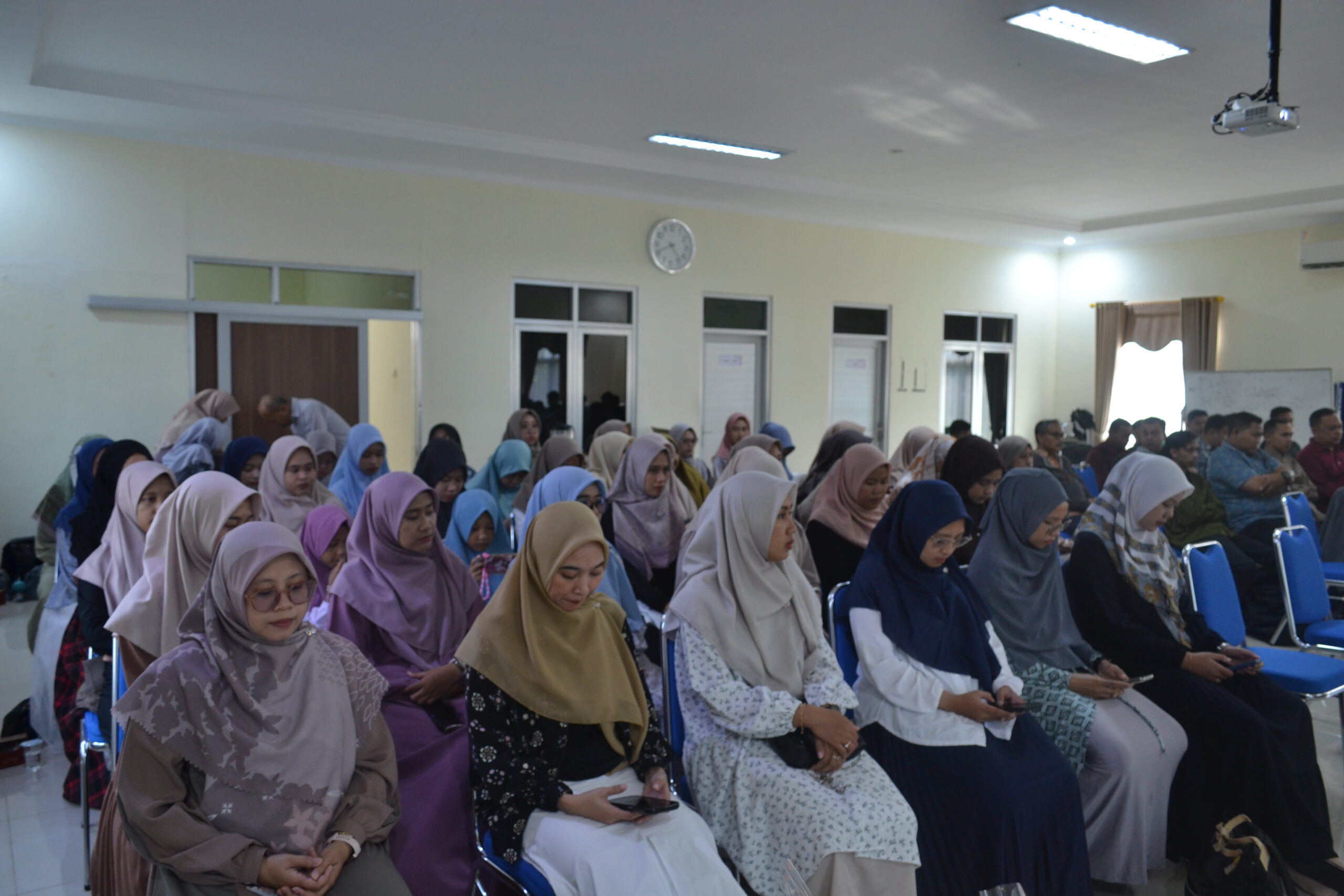 RAPAT TRIWULAN DAN KEGIATAN HALAL BIHALAL 2025